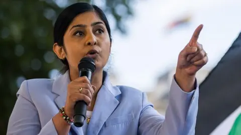 New left-wing party seeks name as 600,000 supporters sign up